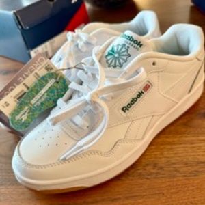 NEW Reebok Women's Tennis Shoes Size 6.5